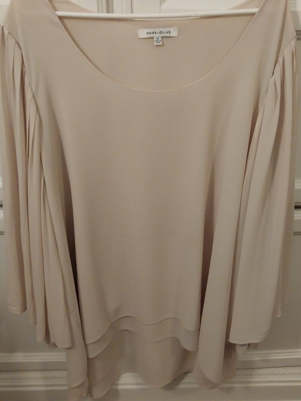💗Rose & Olive Top 3X Flowy Blouse, Champagne-Tan color💗